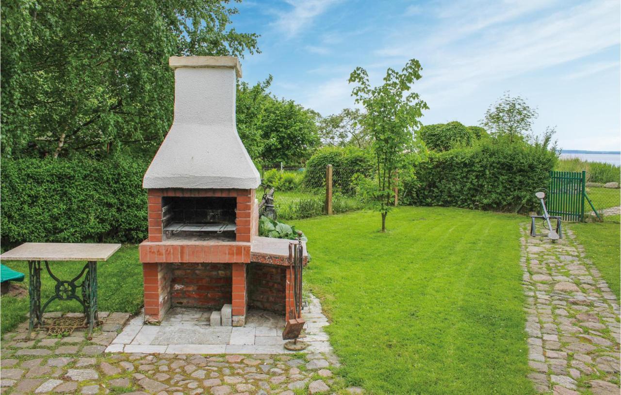 Gorgeous Home In Nowe Warpno With House Sea View Eksteriør billede